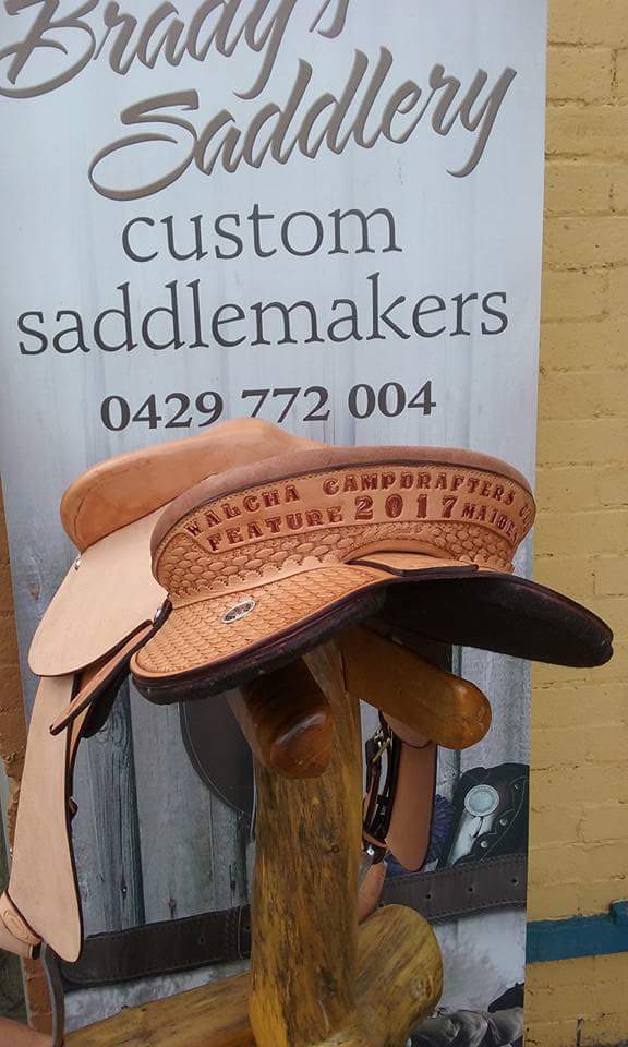 Trophy Saddle