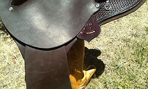 Stock Western Fender Saddle