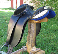 Trophy Saddle